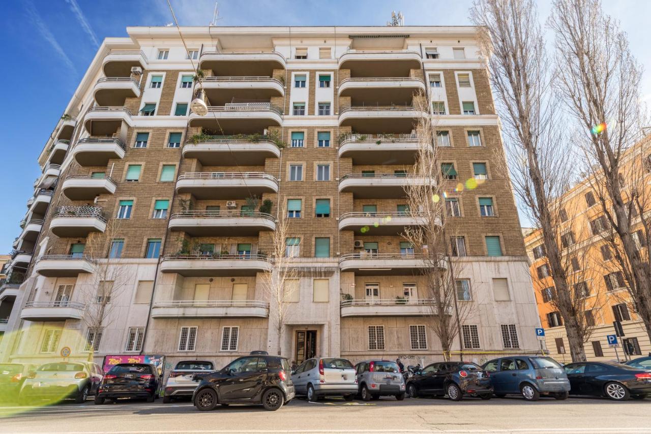 Charming Mazzini Apartment Рим Екстериор снимка